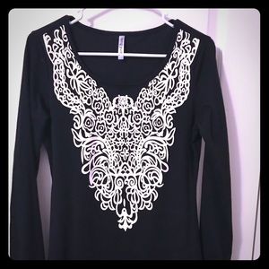Women’s dress top